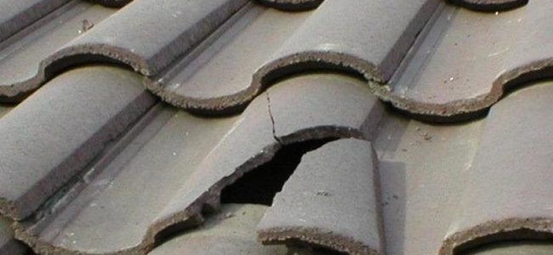 broken-roof-tiles